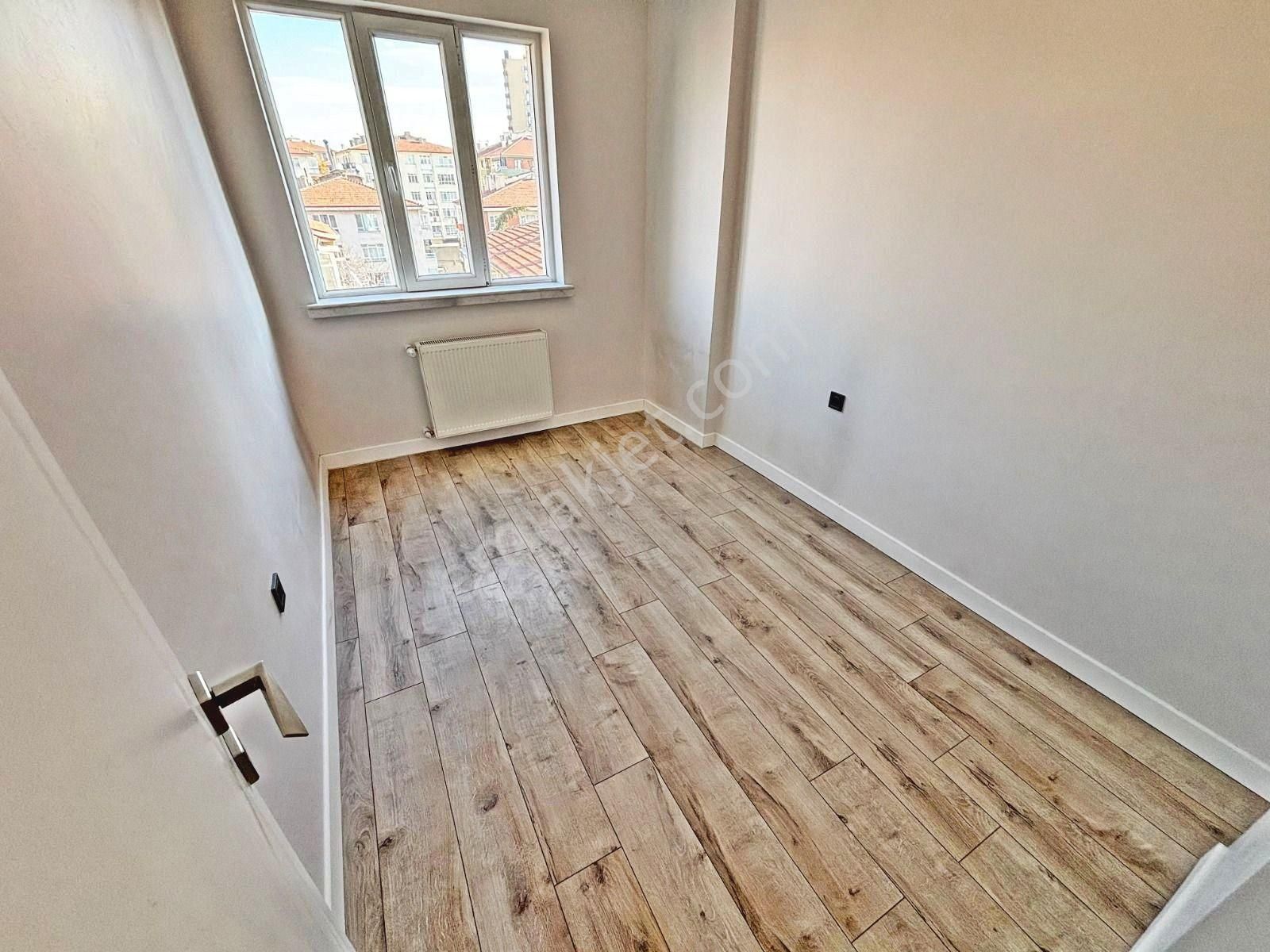Mükemmel Lokasyon!!! Etlik Şehir Hastanesi Karşısında 1.katta Süper Lüx Satılık 3+1 Bağımsız Salon - Görsel 12