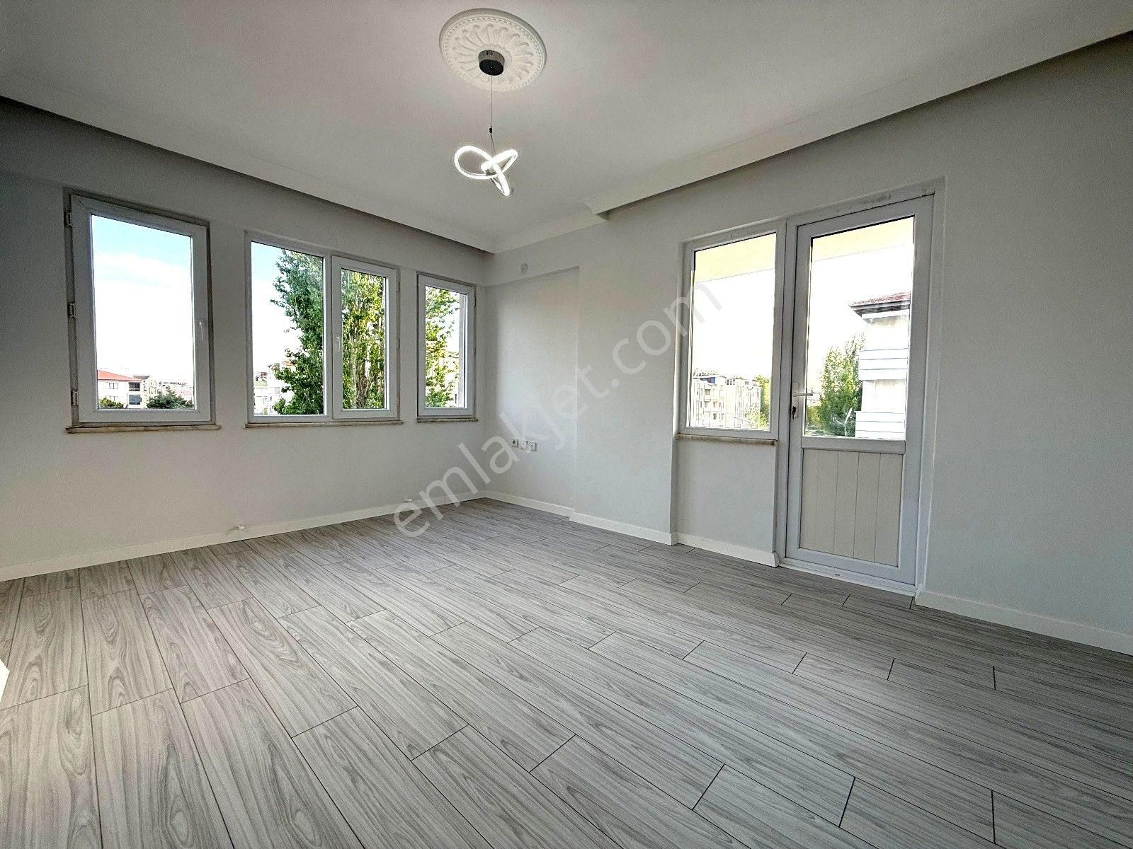 𝄞melodi'den İkizçay'da Doğa Manzaralı Arakat Ön Cephe Ayrı Mutfaklı 3+1 Fırsat Daire - Görsel 6