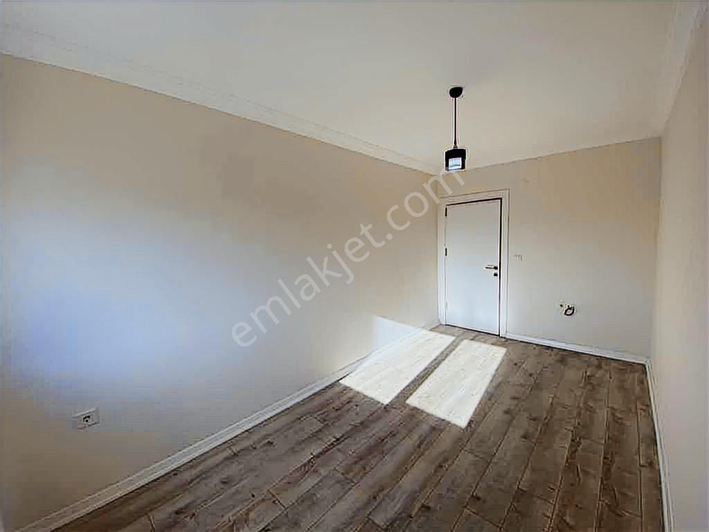 Didim Yeni Mahallede Merkezi Konumda, Yeni Binada3+1ayrı Mutfak - Görsel 2