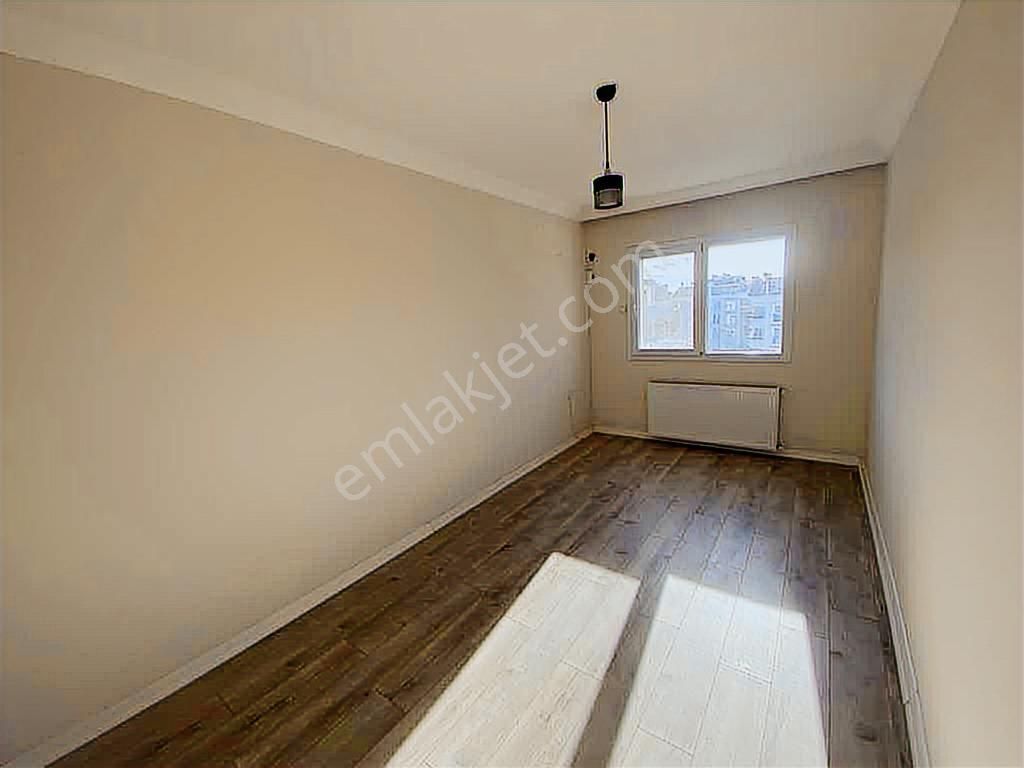 Didim Yeni Mahallede Merkezi Konumda, Yeni Binada3+1ayrı Mutfak - Görsel 8