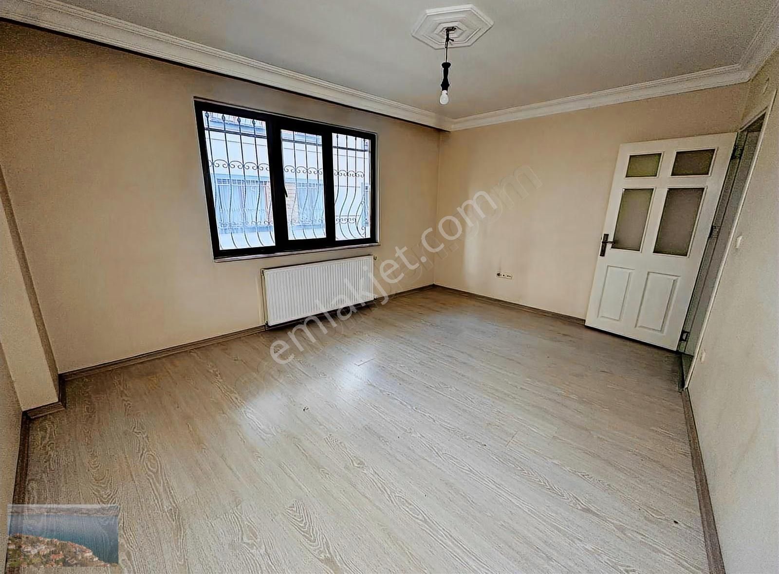 Kw | Metrobüse 2 Dk 2+1 Çift Cephe Ferah Masrafsız Kiralık Daire