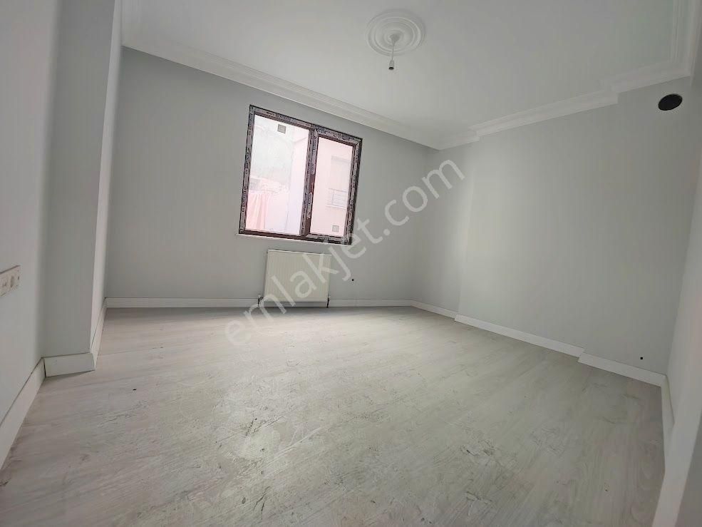 Tutar Emlak Da Devlet Hastanesine Yakın 3+1 115 M2 3yıllık Daire - Görsel 9