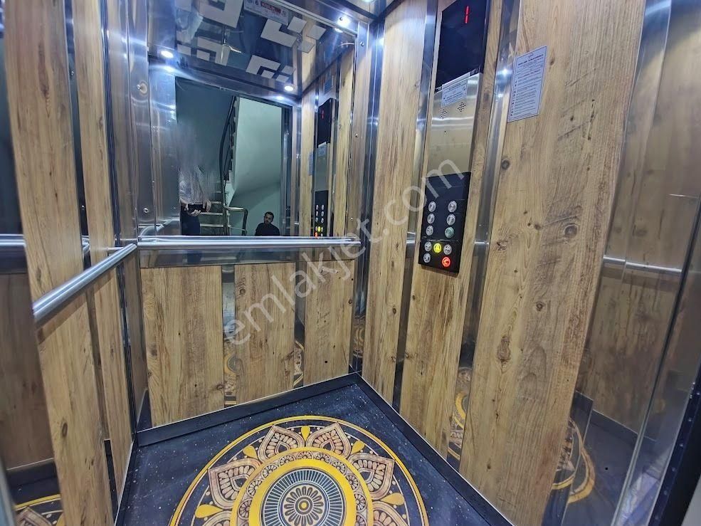 Tutar Emlak Da Devlet Hastanesine Yakın 3+1 115 M2 3yıllık Daire - Görsel 2