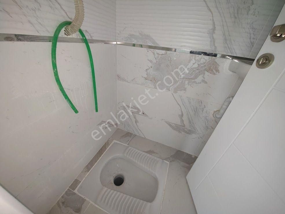 Tutar Emlak Da Devlet Hastanesine Yakın 3+1 115 M2 3yıllık Daire - Görsel 20