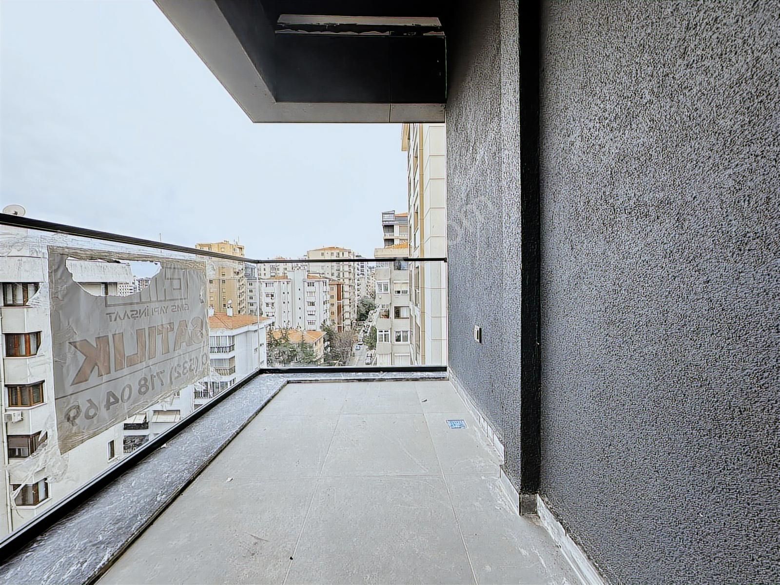 Utkudan Suadiye Bağdat Cad.yakın Balkonlu Ebeveynli Satılık 3+1 - Görsel 5