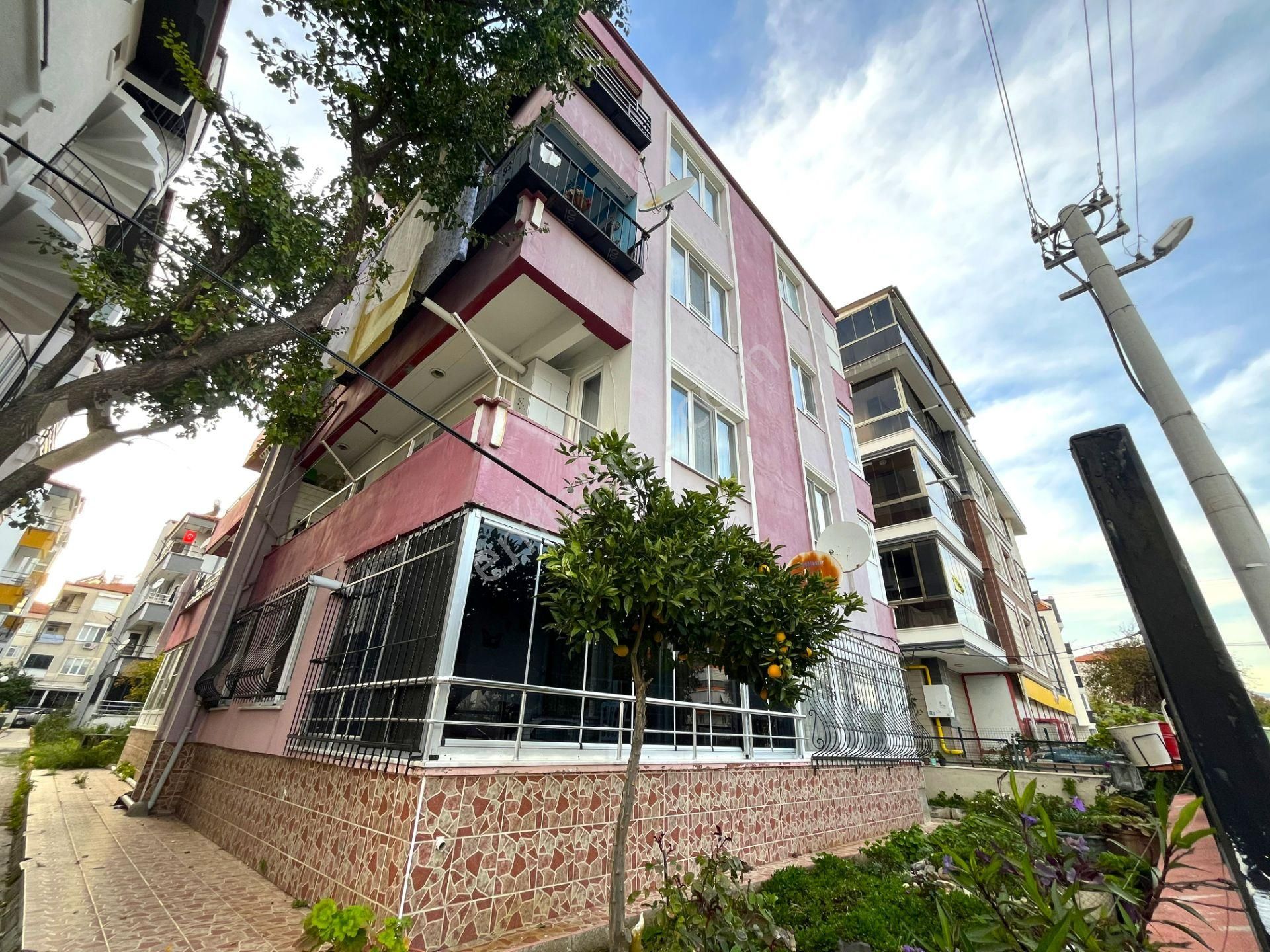 🔴güç'ten Akçay'da Ege Kafe Mevkii Denize Yakın Full Eşyalı Arakat 2+1 Satılık Daire - Görsel 3