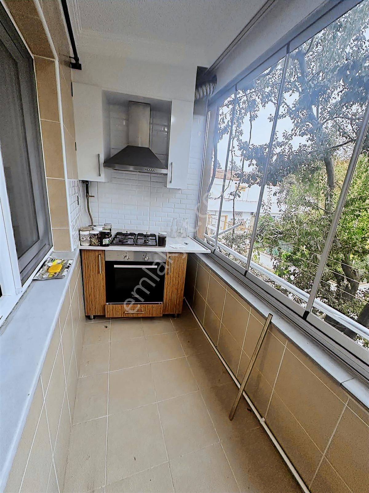 Mege'den Altınovada Satılık 3+1 Geniş Daire - Görsel 9