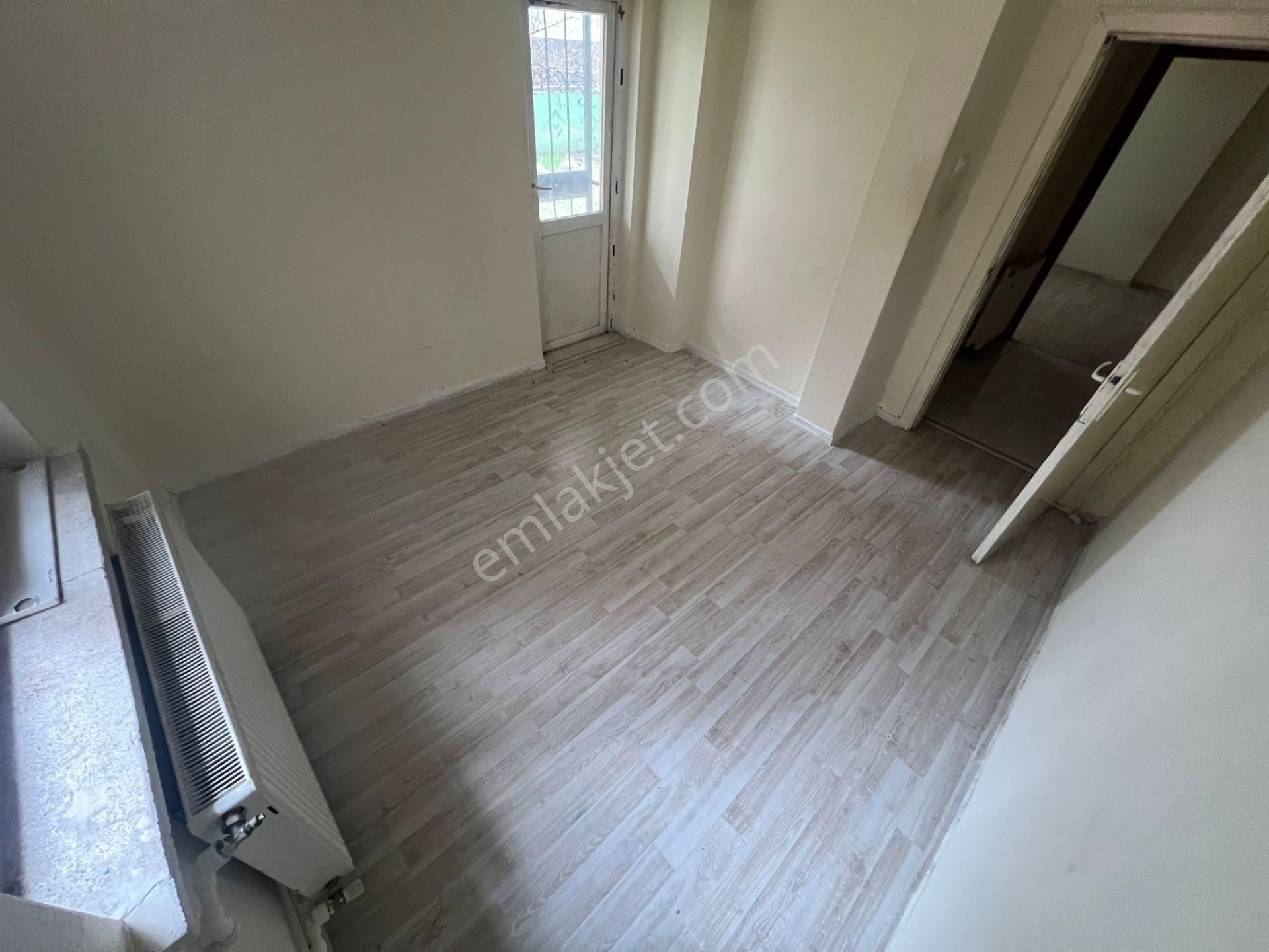 Etimesgut Elvan Mah Asansorlu Salon Bagımsız Fırsat Dairesi - Görsel 27