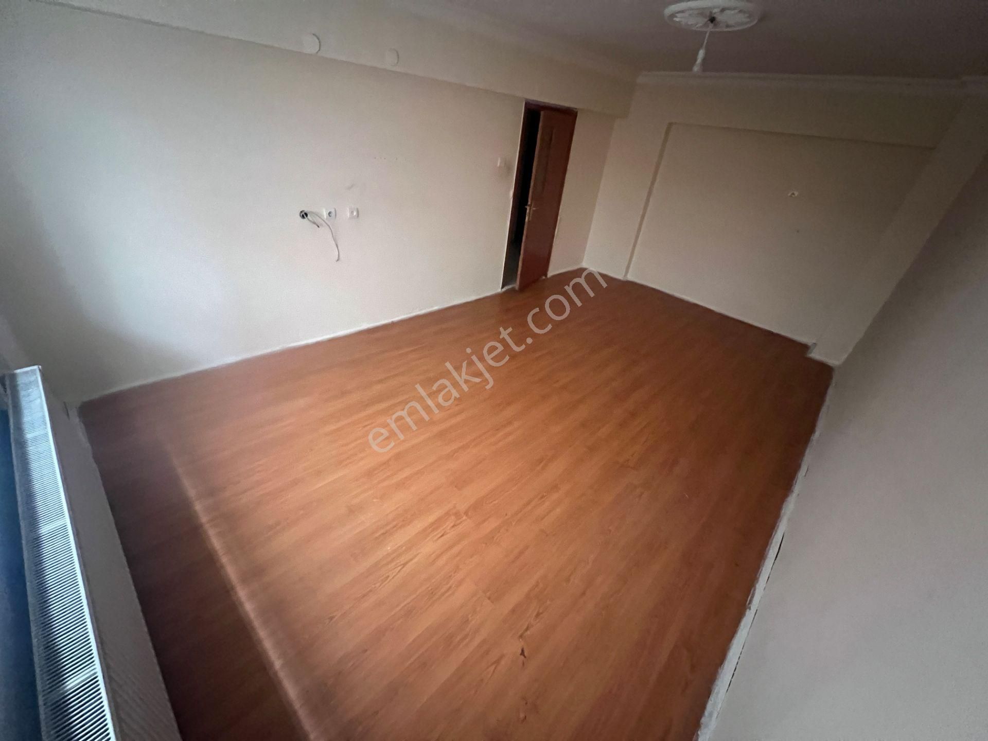 Etimesgut Elvan Mah Asansorlu Salon Bagımsız Fırsat Dairesi - Görsel 13