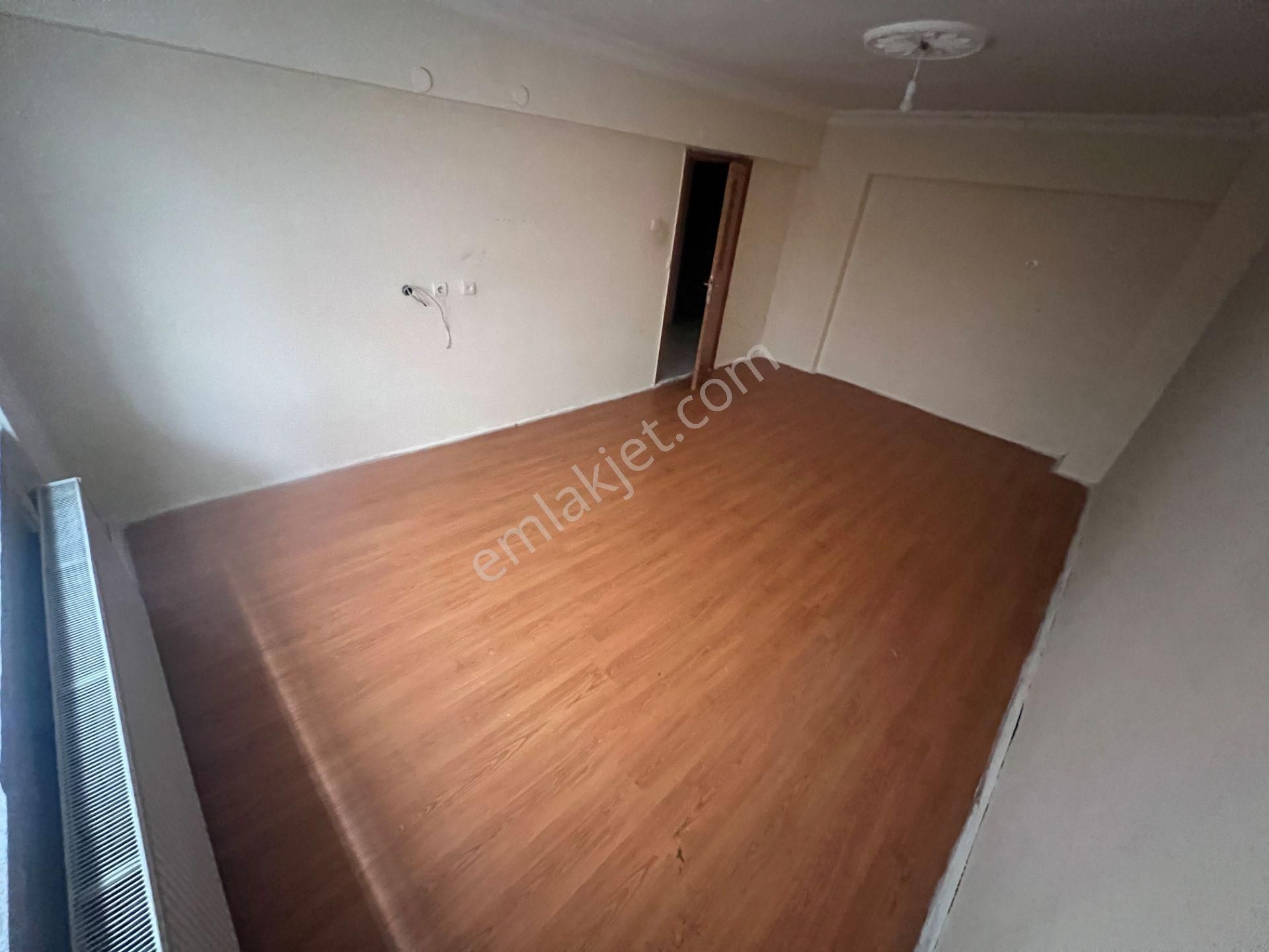 Etimesgut Elvan Mah Asansorlu Salon Bagımsız Fırsat Dairesi