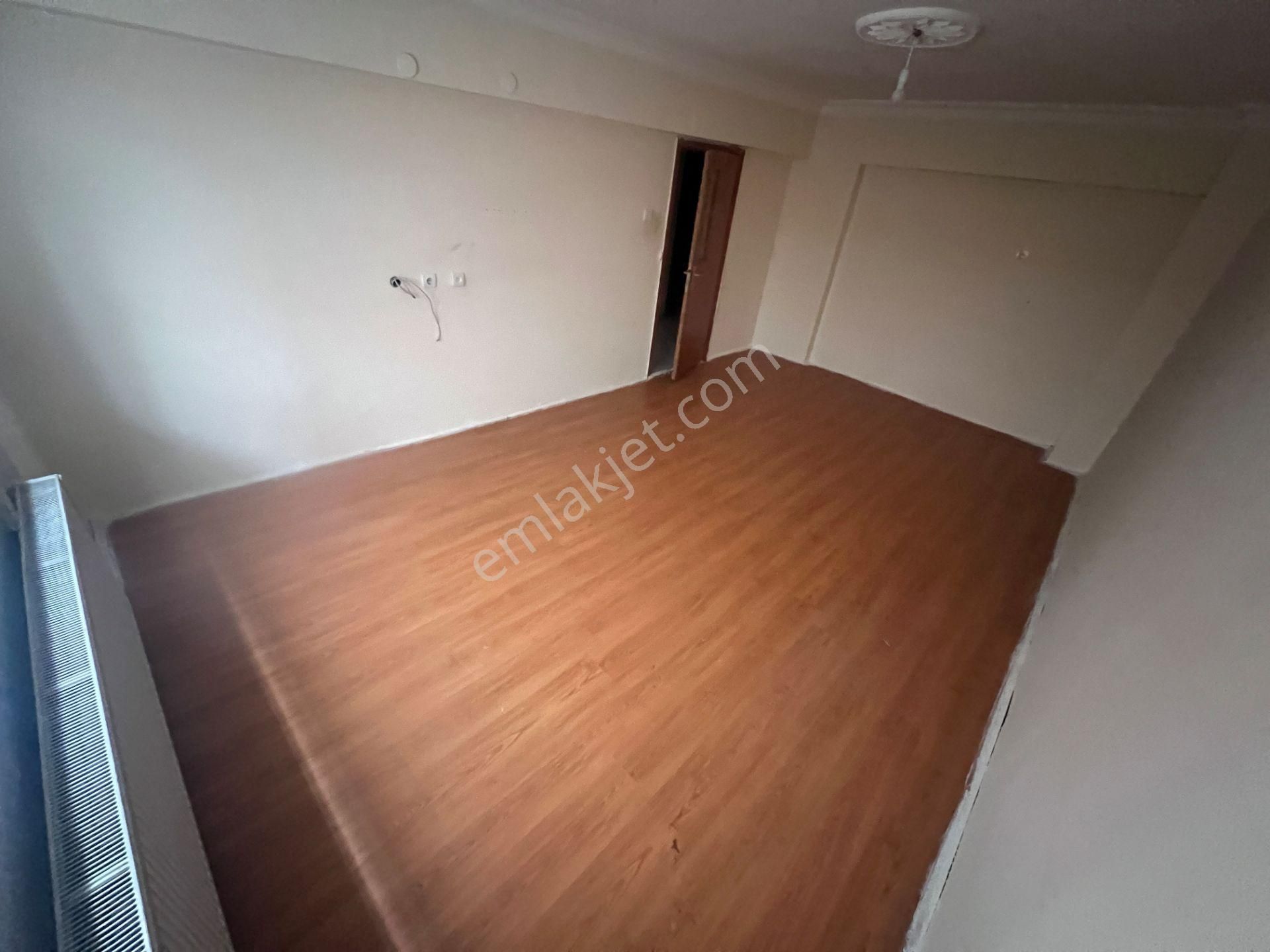 Etimesgut Elvan Mah Asansorlu Salon Bagımsız Fırsat Dairesi - Görsel 12