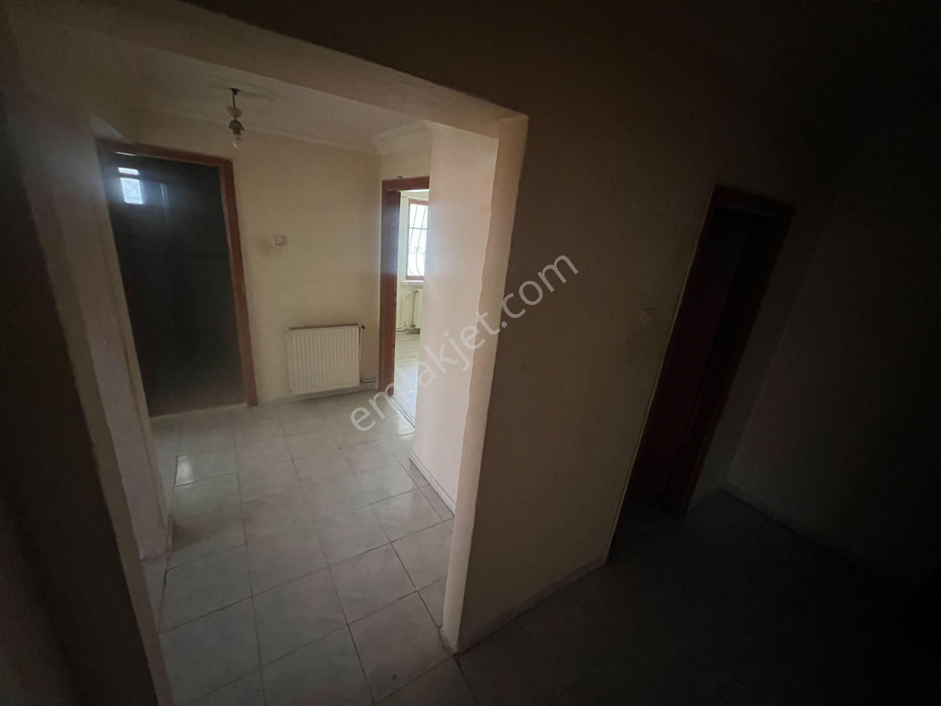 Etimesgut Elvan Mah Asansorlu Salon Bagımsız Fırsat Dairesi - Görsel 19