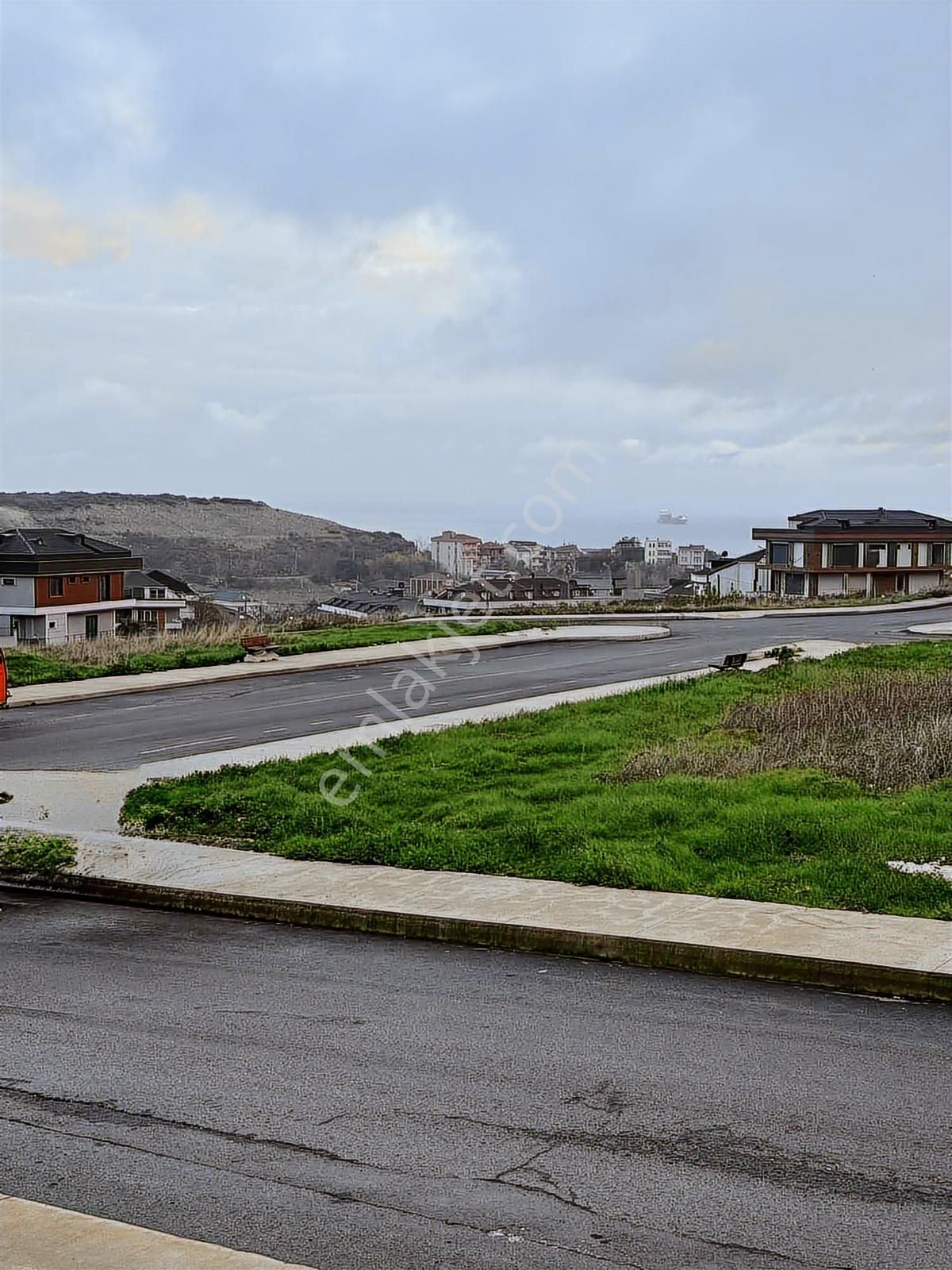Beylikdüzü Marina'ya Yakın Konumda Geniş M2 Kış Bahçeli 3+1 !! - Görsel 5