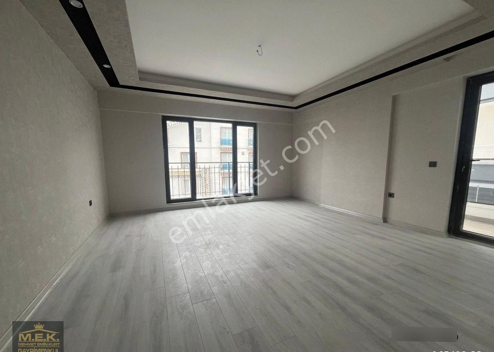 Atarparkta Site Konseptinde Giyinme Odalı 4+1 Sıfır Daire - Görsel 25