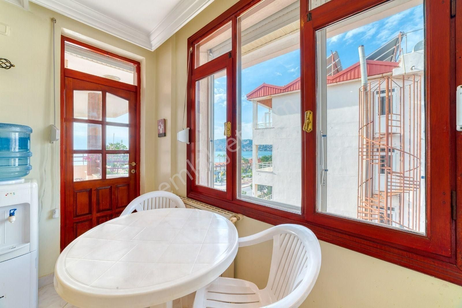 Alanya Cumhuriyet Mahallesi’nde Tam Deniz Manzaralı, Merkezi Konumda 3+1 Daire - Görsel 17