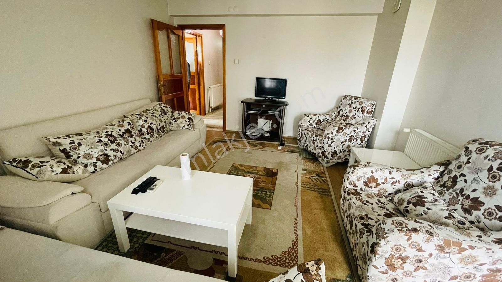 Saim Çıkrıkcı Cad.cepheli Eşyalı Doğalgazlı 3+1 Kiralık Daire - Görsel 5