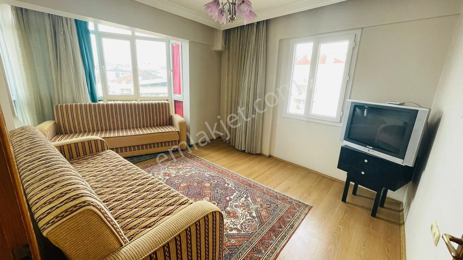 Saim Çıkrıkcı Cad.cepheli Eşyalı Doğalgazlı 3+1 Kiralık Daire - Görsel 13