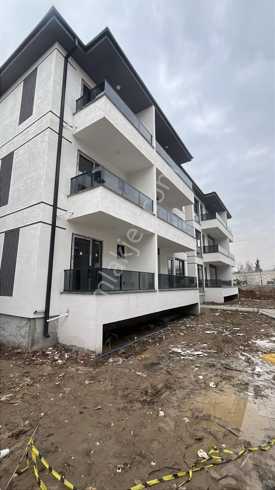 Alp Gayrimenkulden Arifiye Fatih Mah'de Satılık Lüks Daireler - Görsel 2