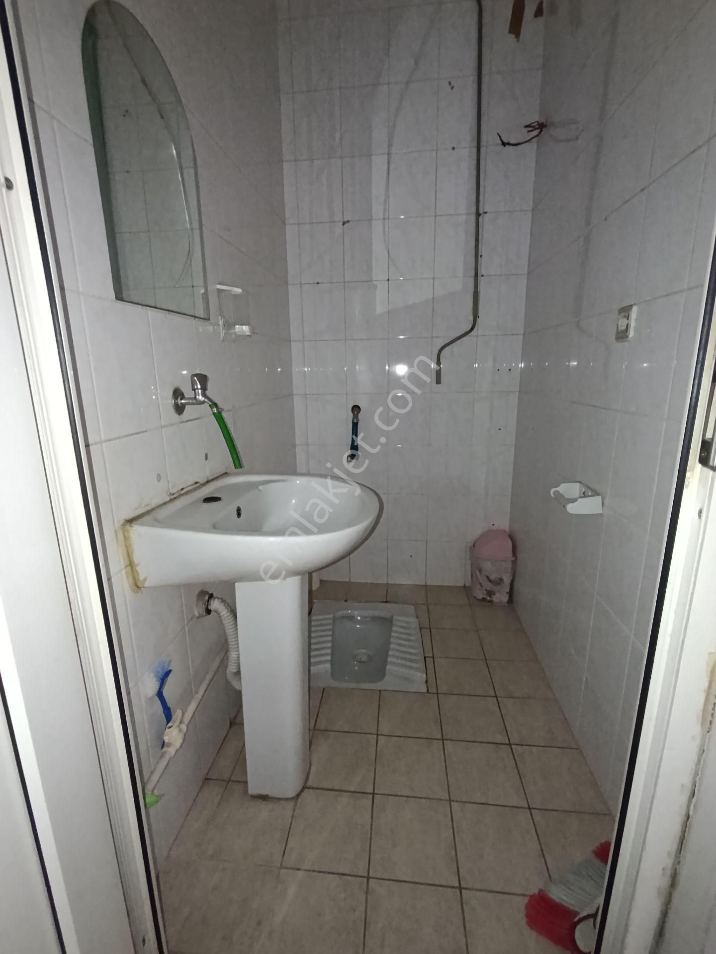 Pendik Güzelyalı E-5 Altında Anacaddeye 1 Parsel Kiralık 160m2 Düz Dükkan - Görsel 30