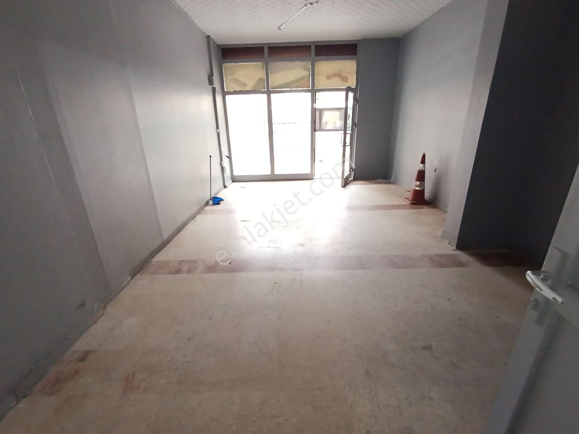 Pendik Güzelyalı E-5 Altında Anacaddeye 1 Parsel Kiralık 160m2 Düz Dükkan - Görsel 15