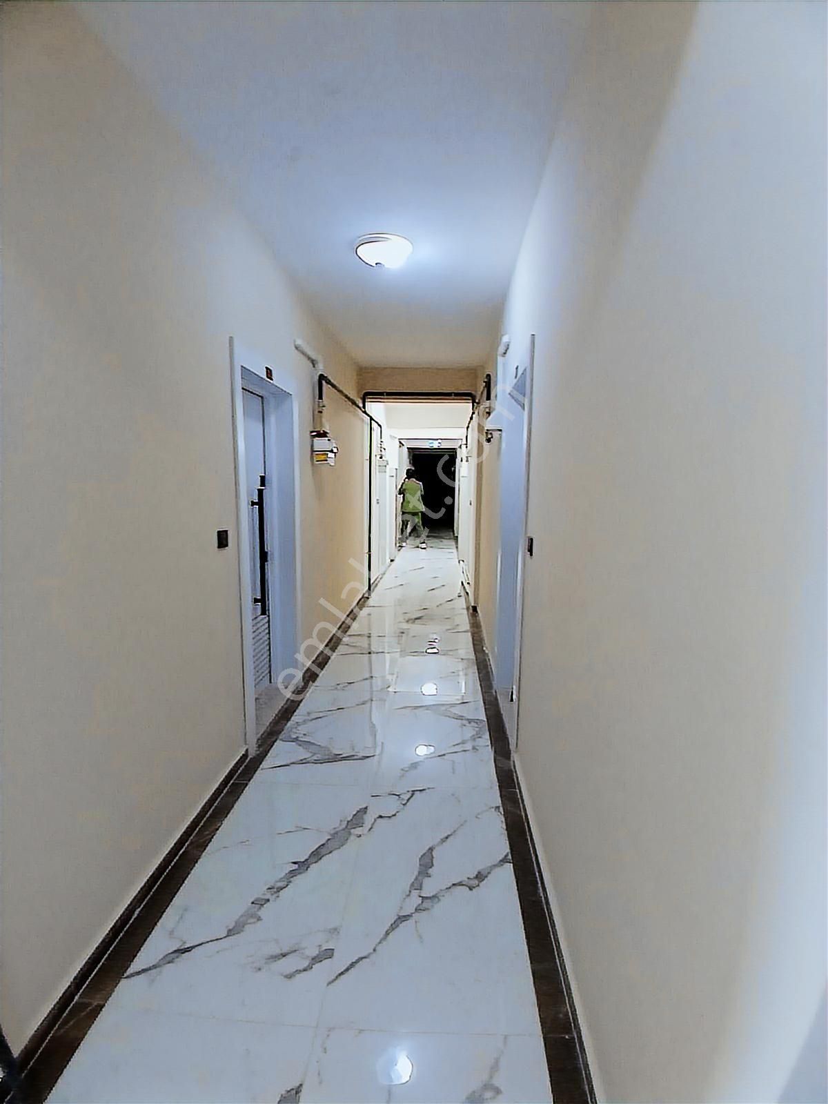 Seyrek Üniversitesine 5 Dk Mesafede 1+1 Daire - Görsel 10