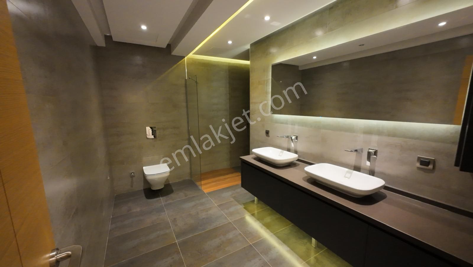 Bornova Evka 3 Site İçerisinde Lüks Dubleks 4+1 Kiralık Daire - Görsel 23