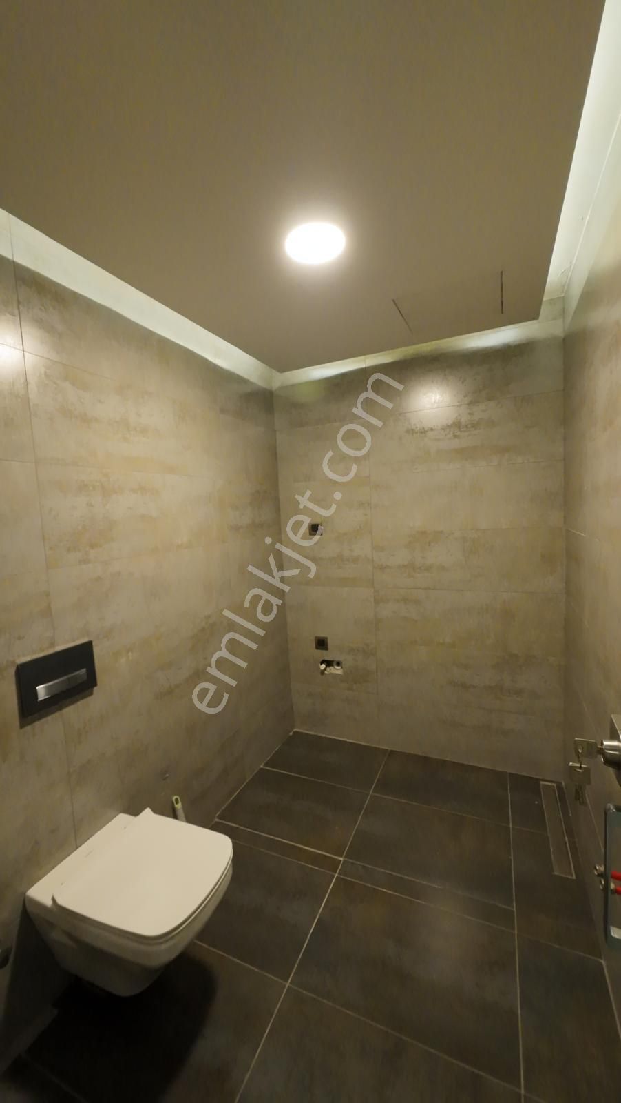 Bornova Evka 3 Site İçerisinde Lüks Dubleks 4+1 Kiralık Daire - Görsel 7