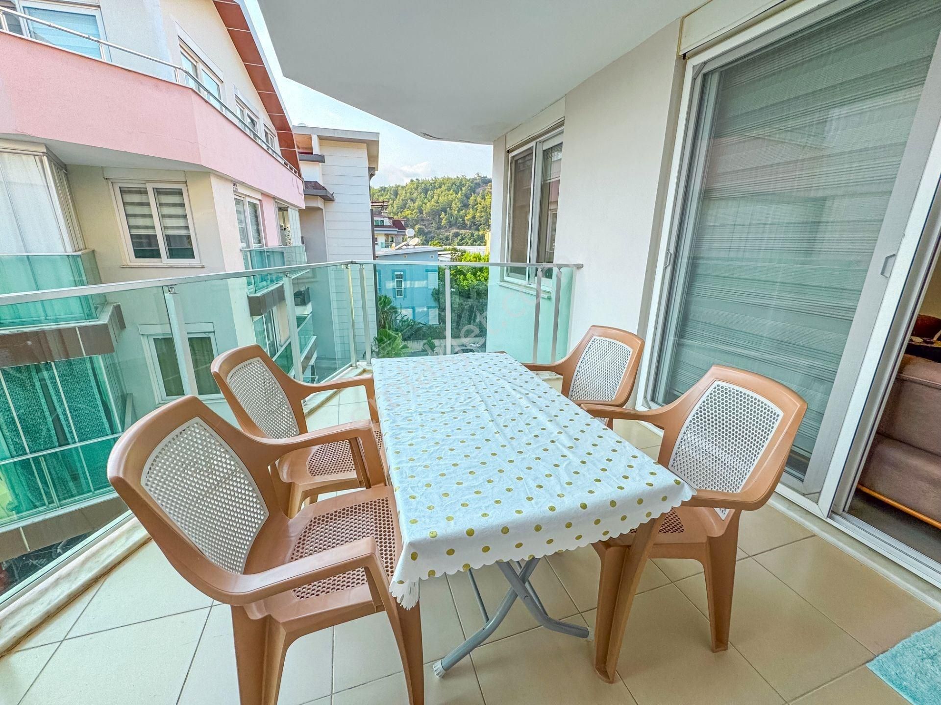 Alanya Kestelde Satılık 3+1 Lüks Eşyalı Dubleks Daire - Görsel 9