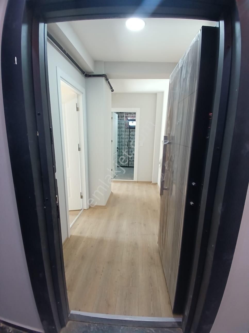 Seyrek Bakırçay Mevki Bireysel Bahçeli Ön Cephe Ferah Daire - Görsel 18