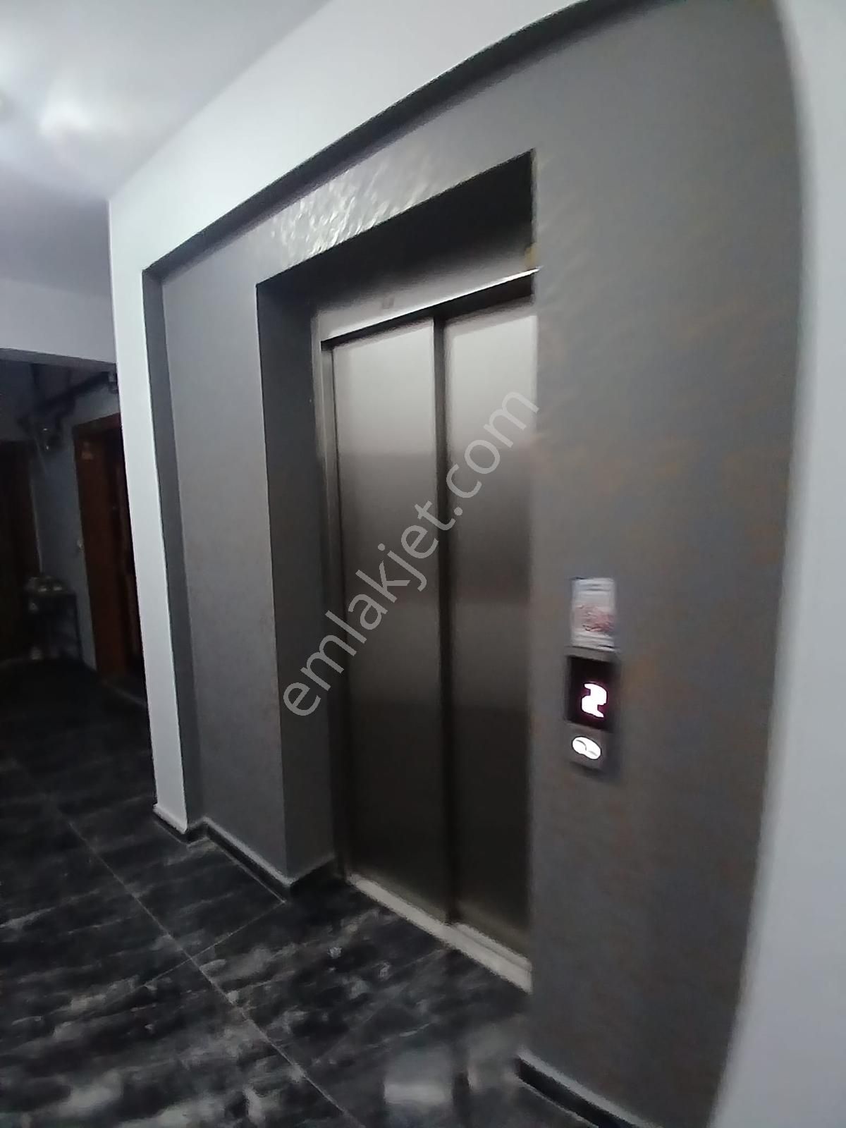 Bakırçay Mevki Eşyalı Sıfır Daire Ferah 1+1 - Görsel 4