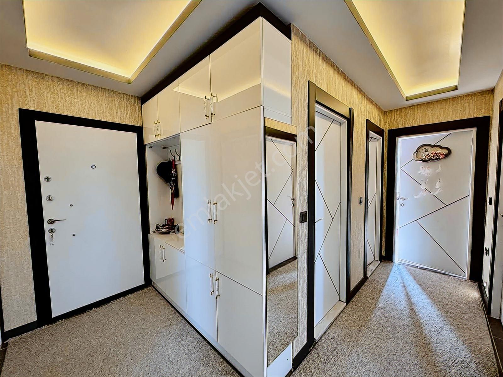İltemir Okul Dibi 3+1 140m2 Konum Harikası Arakat - Görsel 31