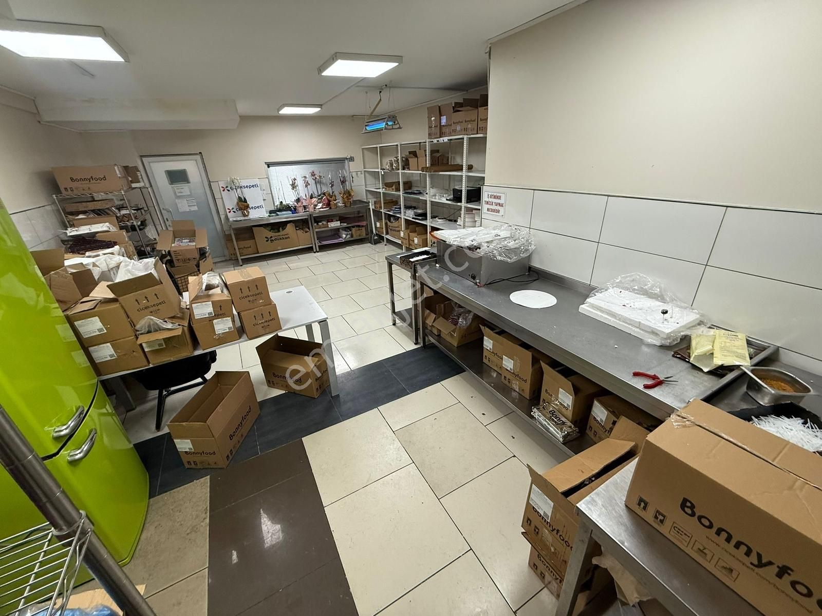 Home'dan İsmetpaşa Mah 170m² Her İşe Uygun Kiralık Giriş Dükkan - Görsel 4