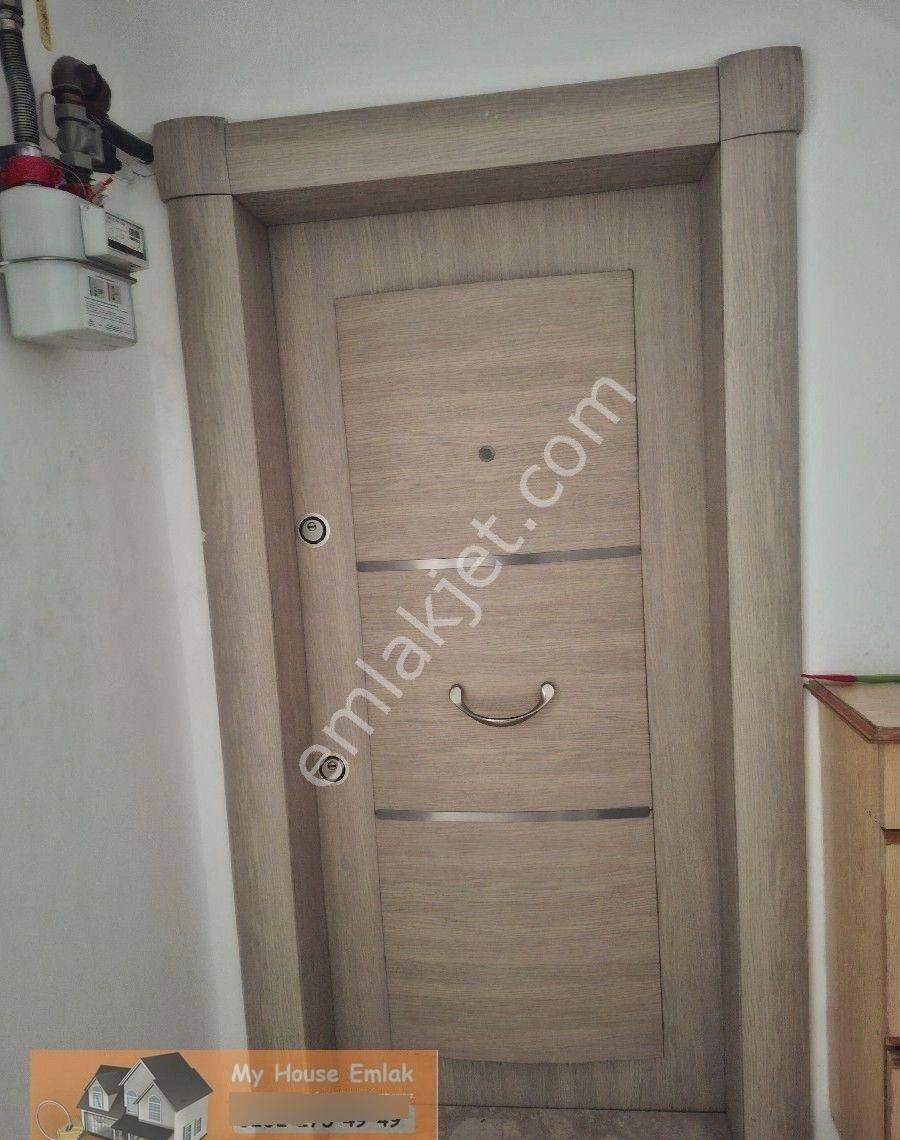 Buca Yenigün Mahallesnde 3+1 Eşyalı Doğalgazlı Yüksek Giriş Kiralık Daire - Görsel 13