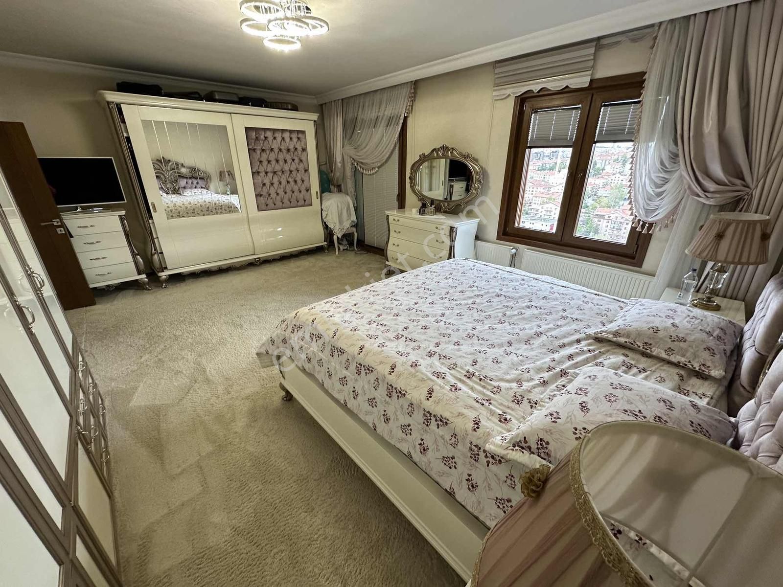 Subayevler Vadi Manzaralı Kapalı Otopark Asansörlü Teraslı Duble - Görsel 33