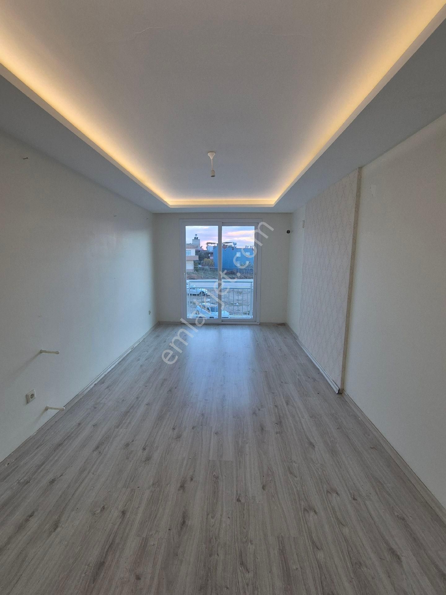 Gültepe'de 3+1 Açık Mutfak 2 Katlı Caddeye Yakın Kiralık Müstakil Ev - Görsel 17