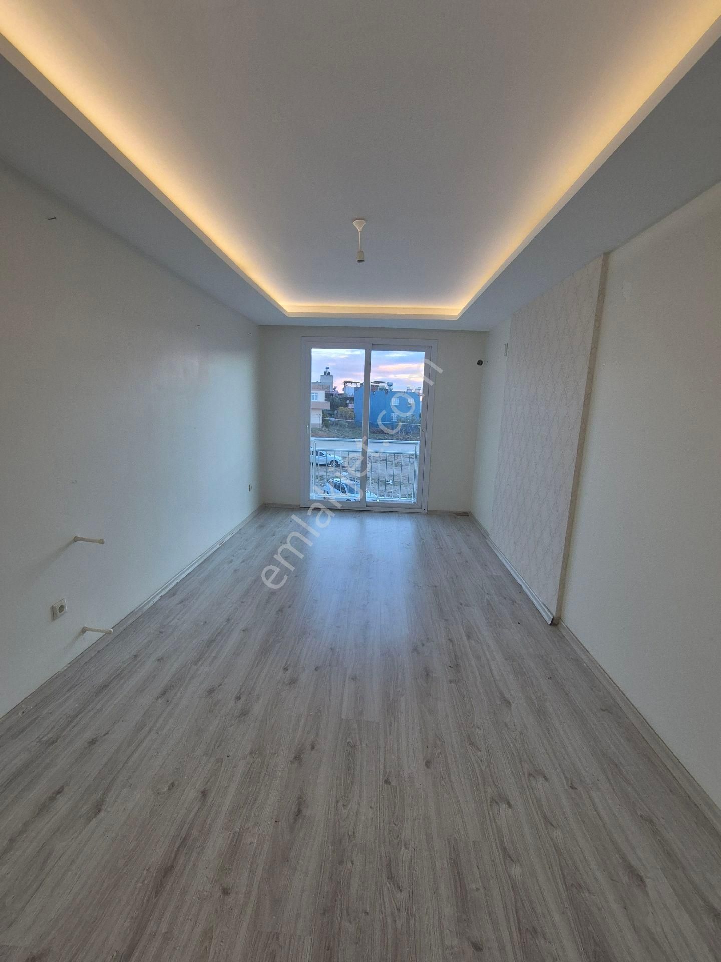 Gültepe'de 3+1 Açık Mutfak 2 Katlı Caddeye Yakın Kiralık Müstakil Ev - Görsel 18
