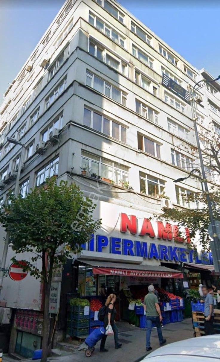 Pangaltı 2+1 Kiralık Metroya 150m Yenilenmiş Daire - Görsel 12