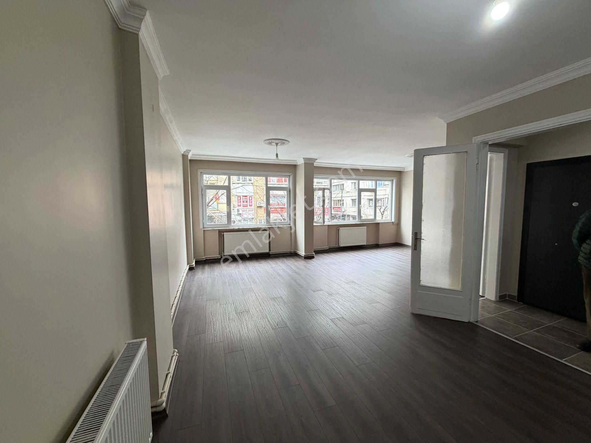 Pangaltı 2+1 Kiralık Metroya 150m Yenilenmiş Daire - Görsel 3