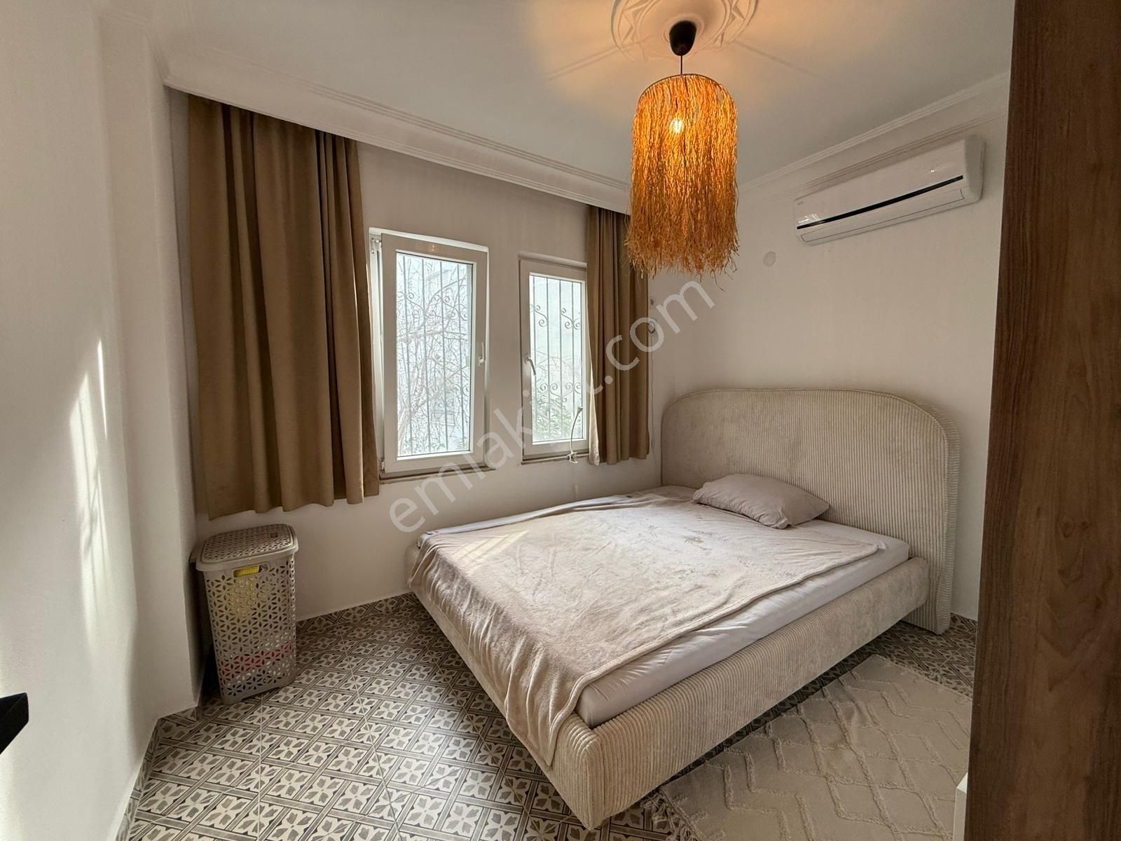 Alanya Merkez Çarşı Eşyalı 2+1 Ayrı Mutfaklı Daire - Görsel 4