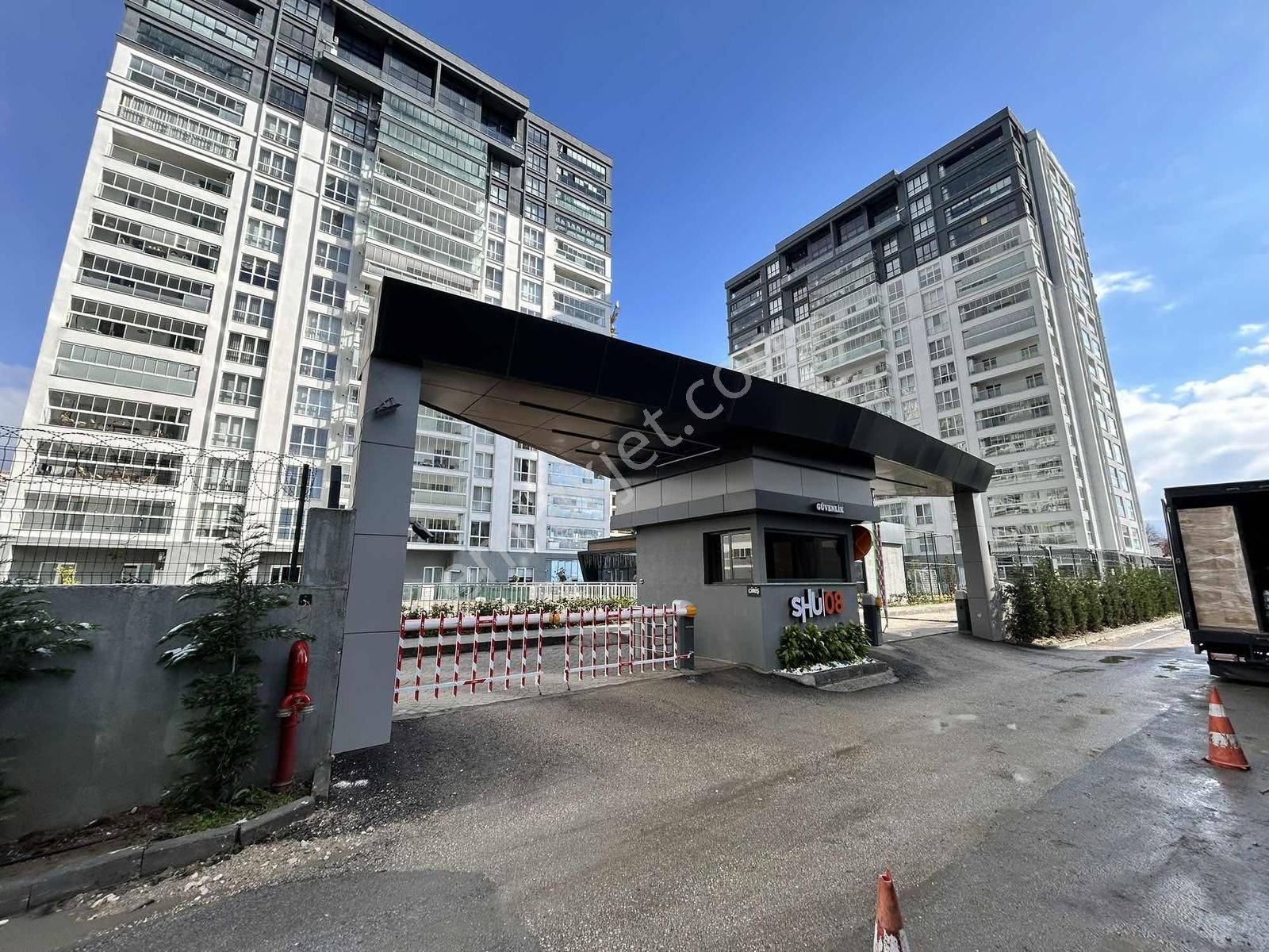 Nilüfer Altınşehir Shu08 Köşe Konumda 3+1 Manzaralı Daire