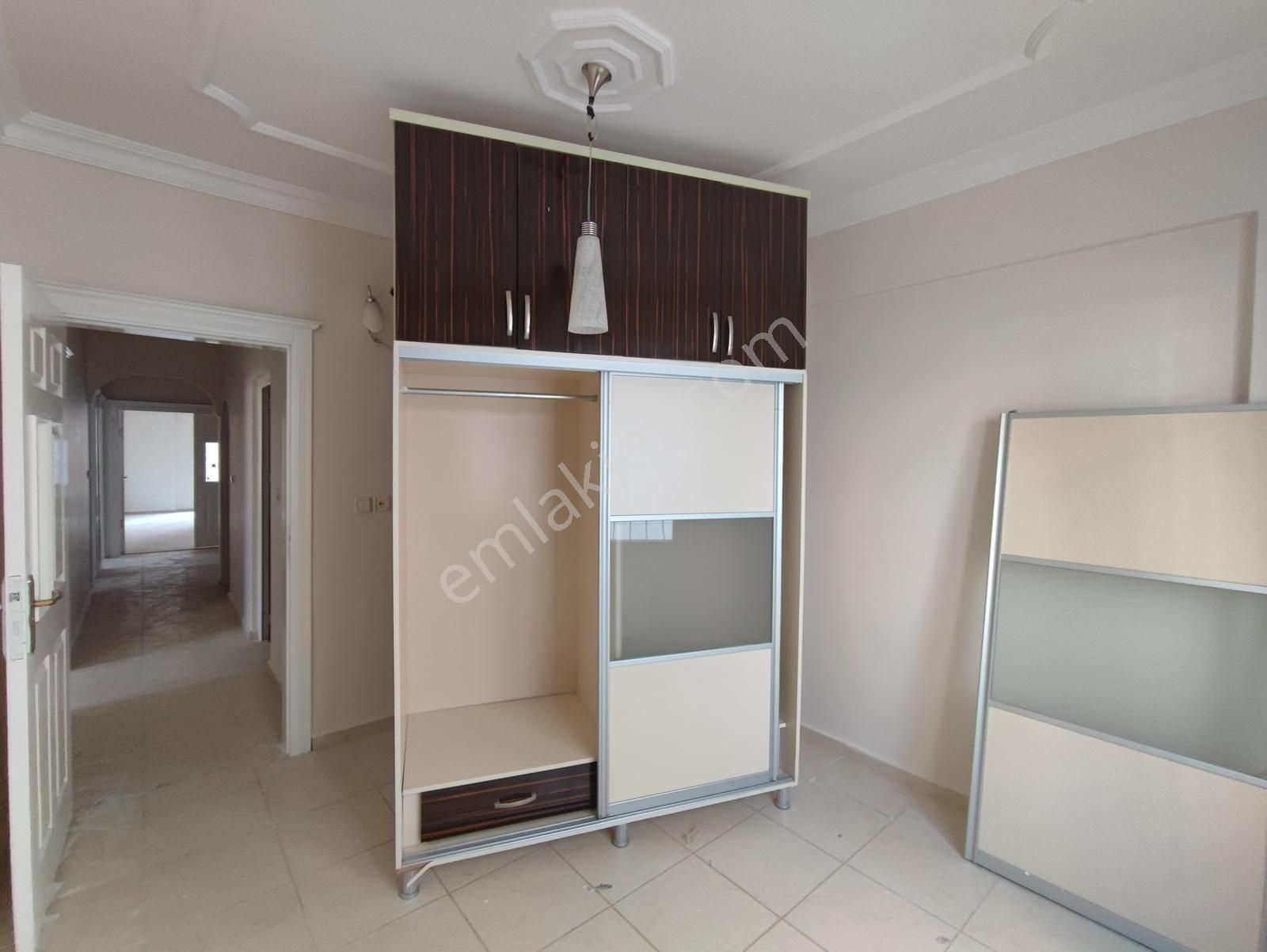 Karaköprü Güzelşehir Okullar Bölgesinde Kiralık 3+1 - Görsel 7