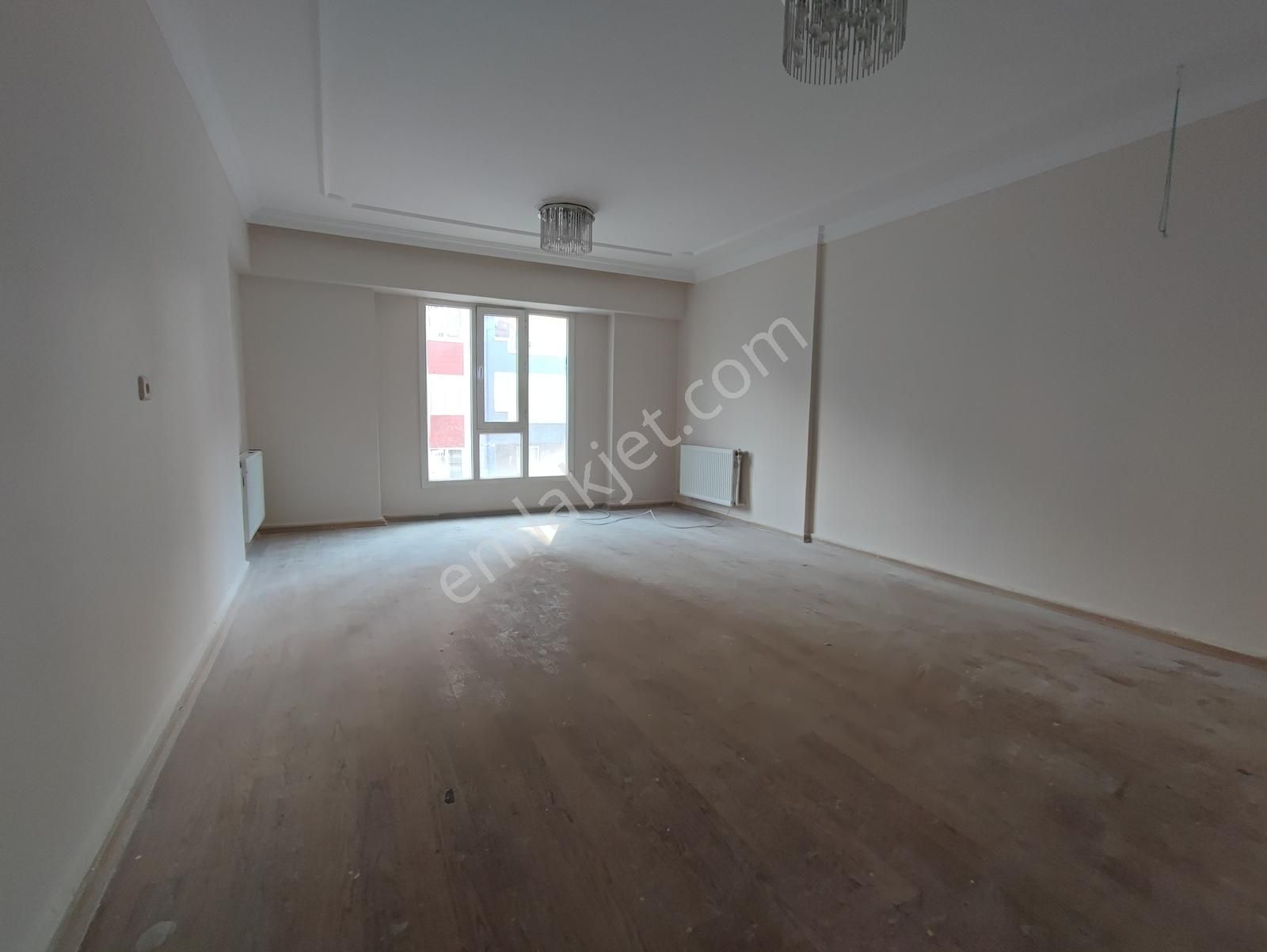 Karaköprü Güzelşehir Okullar Bölgesinde Kiralık 3+1 - Görsel 17