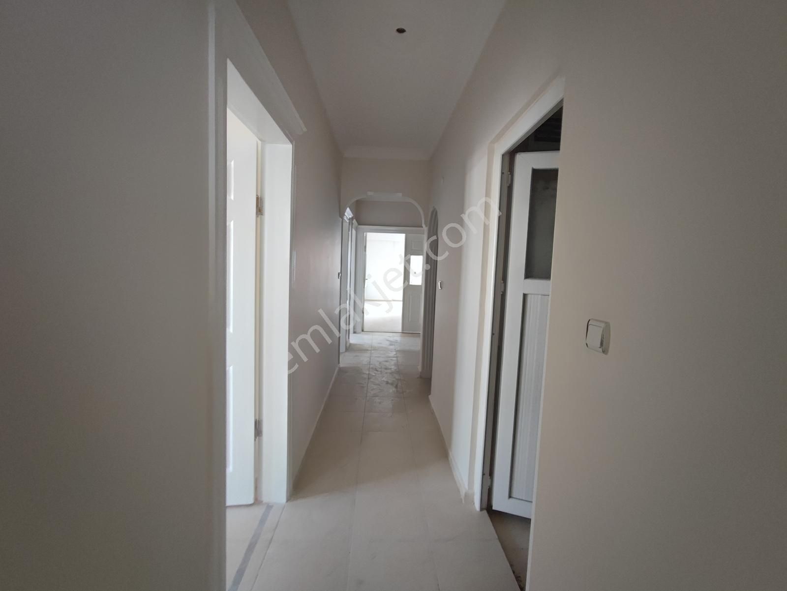 Karaköprü Güzelşehir Okullar Bölgesinde Kiralık 3+1 - Görsel 12