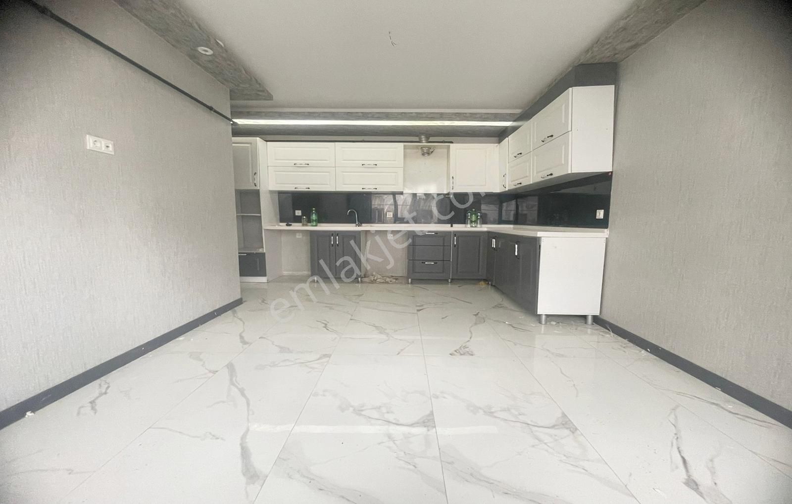 Karakaya'da Konfor & Şıklık Bir Arada! 4+1 Ebeveyn Banyolu Daire - Görsel 16