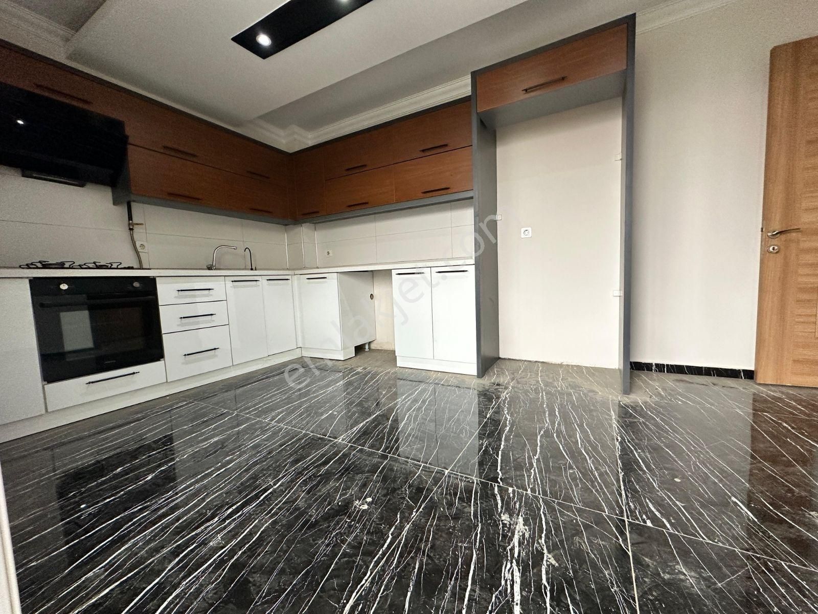 Emir Yapı Gayrimenkuldan Fiyat Performans Lüks Daire - Görsel 12