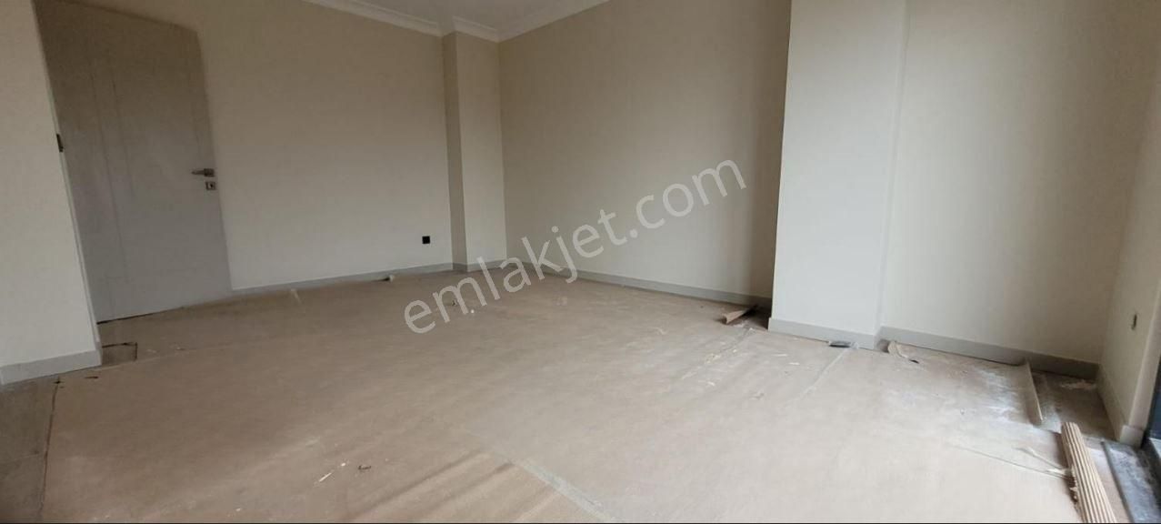 Sahil Tarafı Ahmetli Üsküdar Cd Yakın Müstakil 4+1 Havuzlu Villa - Görsel 21