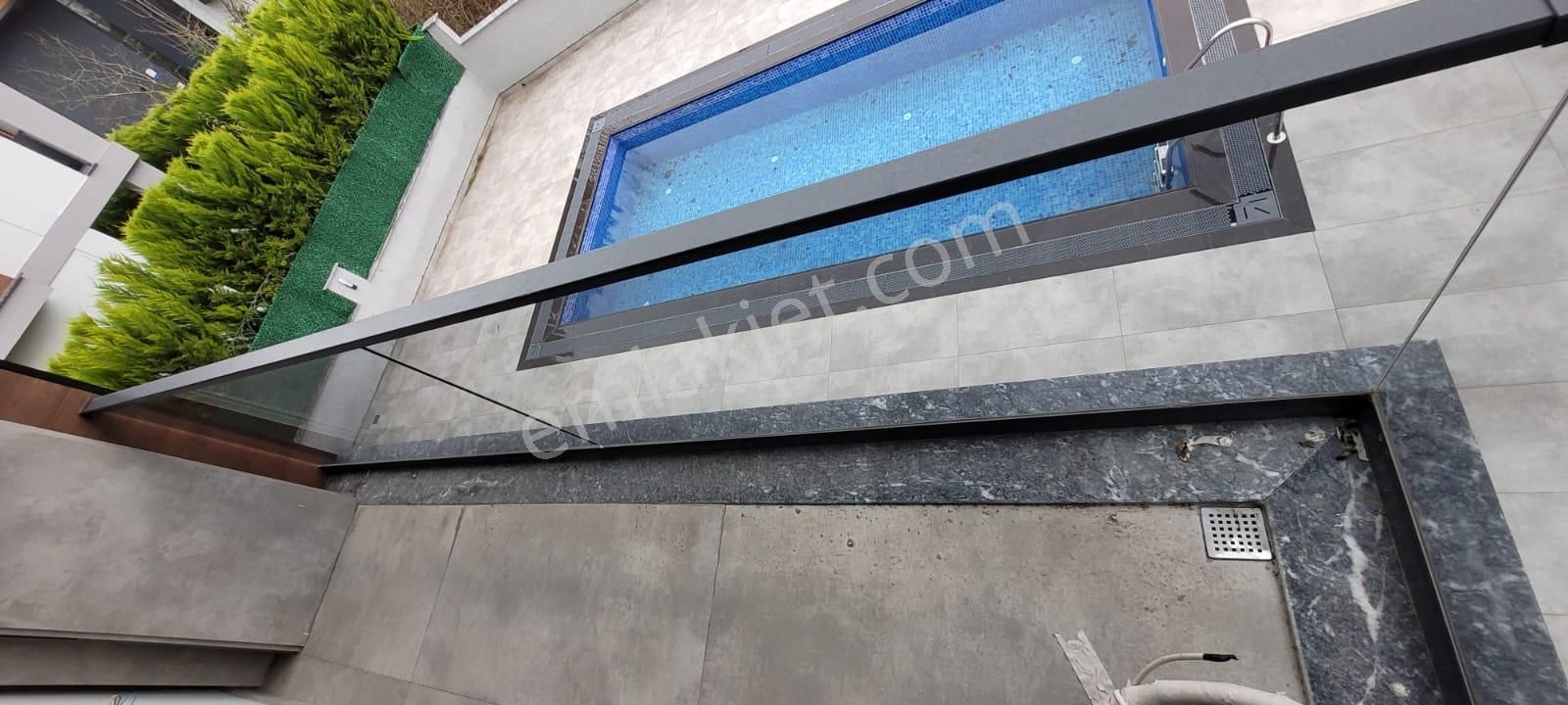 Sahil Tarafı Ahmetli Üsküdar Cd Yakın Müstakil 4+1 Havuzlu Villa - Görsel 11