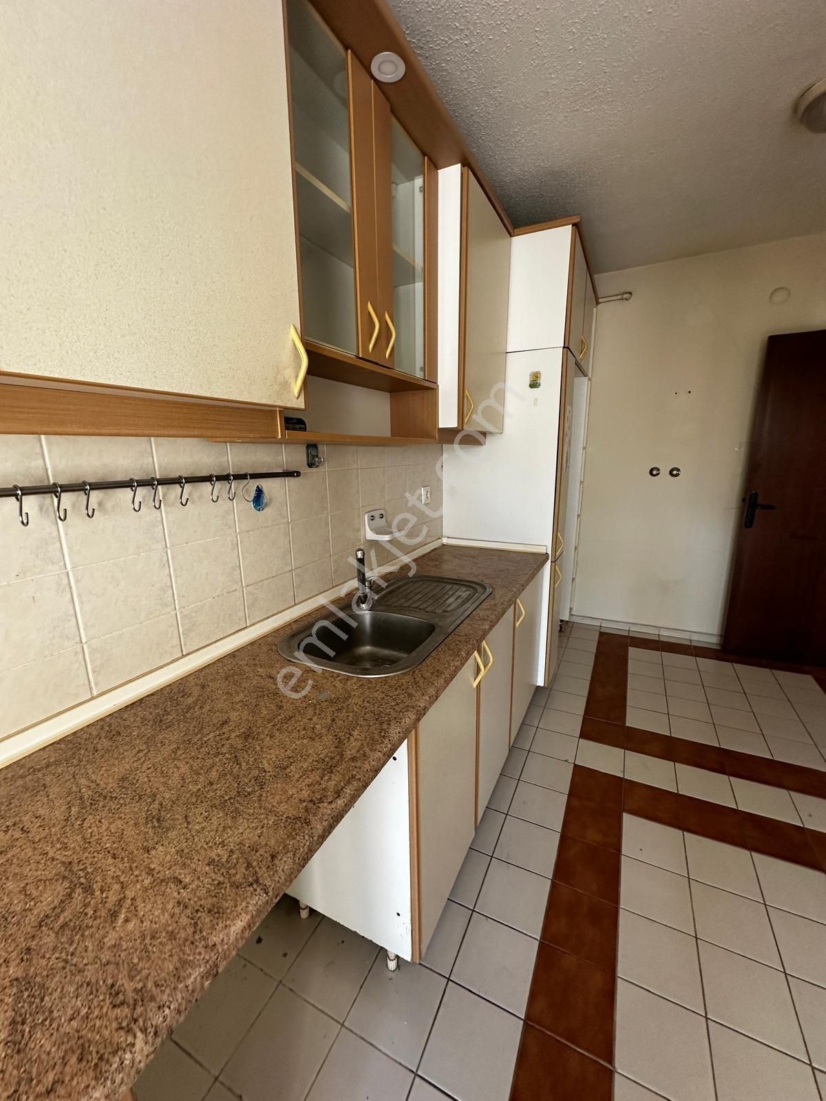 Bizimkent Emlak Bankası Konutları A06 Blok Güney Cepheli 2+1 - Görsel 4