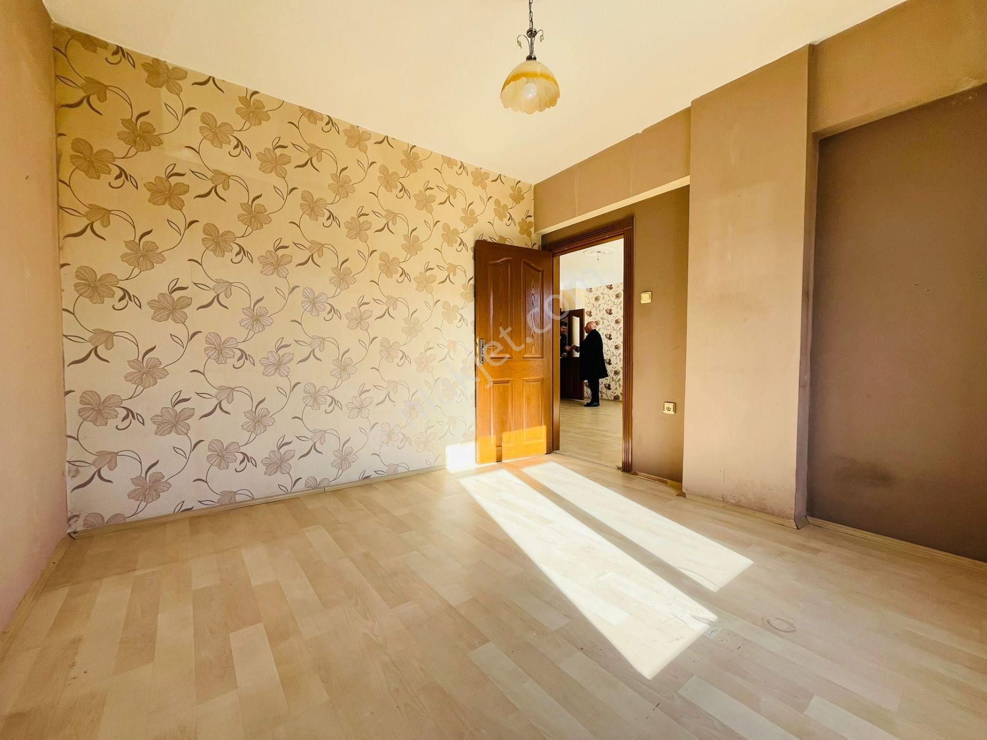 Tuzluçayır Göbek'te 1.katta 3+1 Satılık Daire !!! - Görsel 10