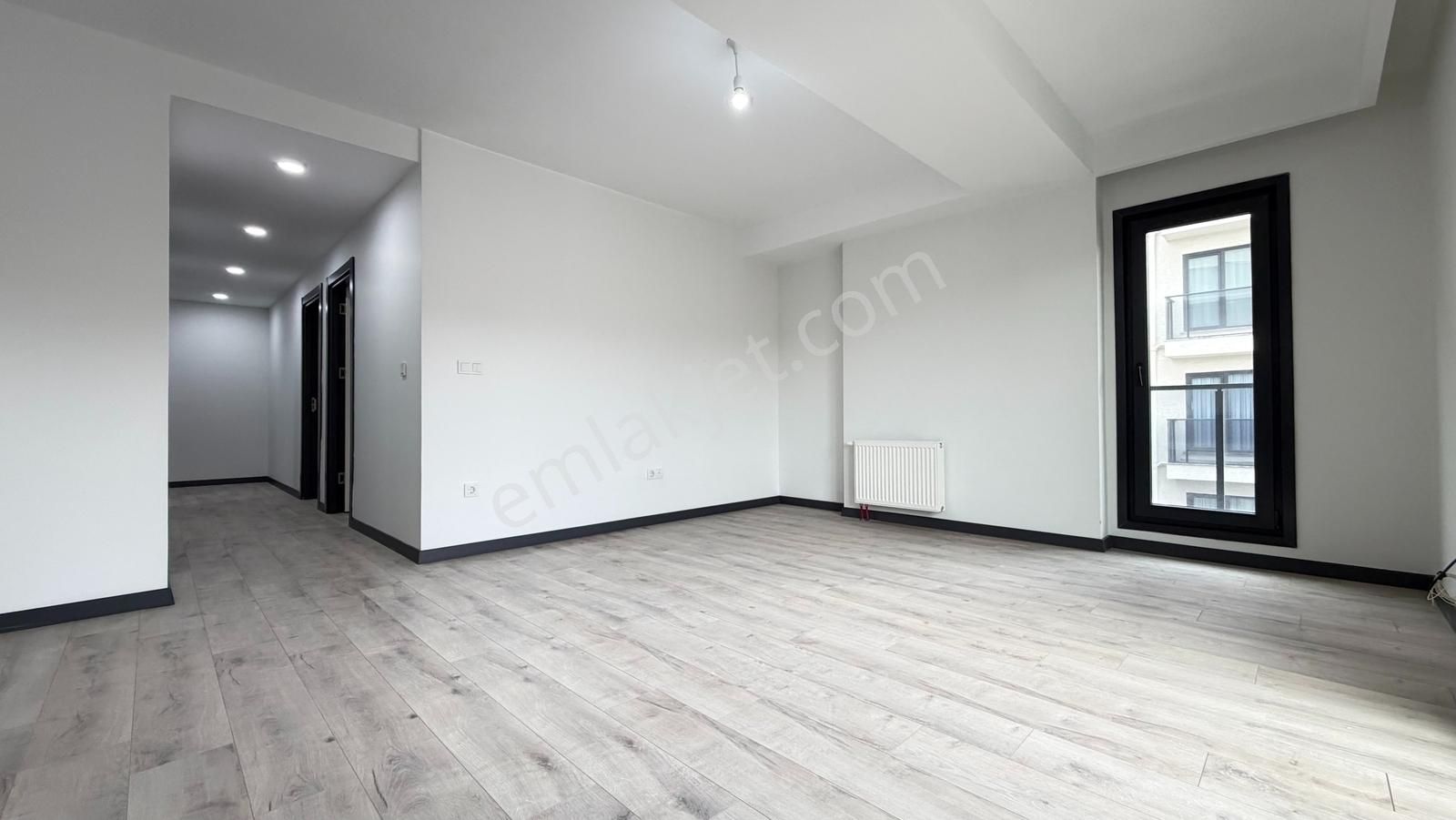 Talatpaşa Mari Vadi Evlerinde 3+1 Kiralık Daire Metrobüse 6dk - Görsel 13